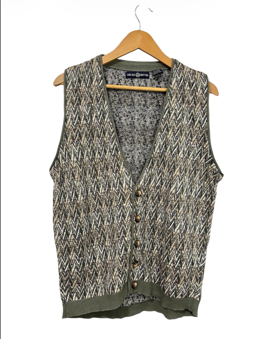 Cape Isle Knitters Men’s Olive Multi Chevron Knit Button-Front Vest
